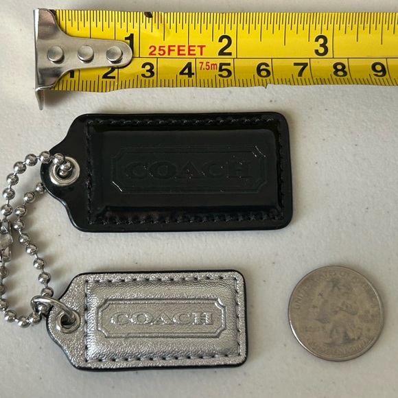 Coach Set of 2 Black Silver Hang Tags - Picture 4 of 4